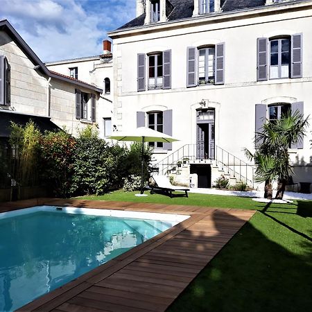 Chambres d'Hôtes Maison La Porte Rouge Niort Extérieur photo