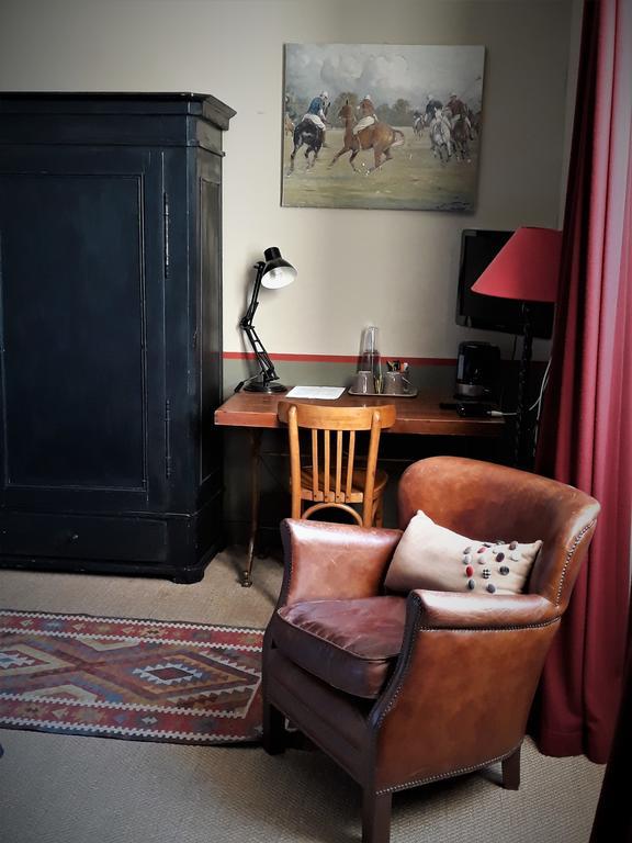 Chambres d'Hôtes Maison La Porte Rouge Niort Extérieur photo